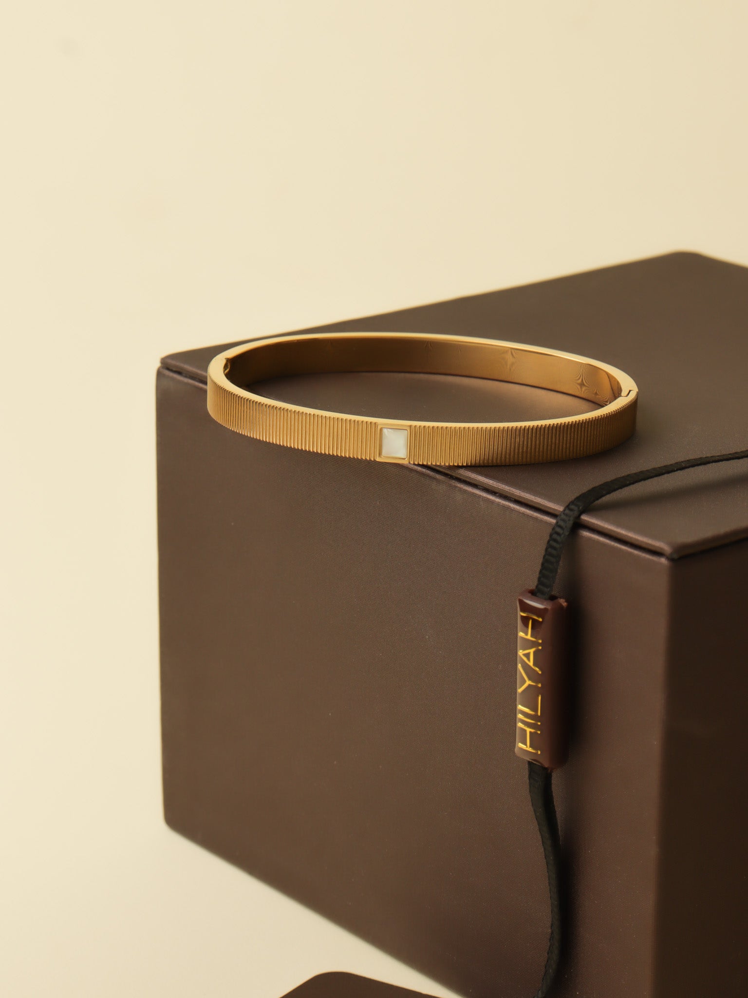 Celeste Ribbed Bangle
