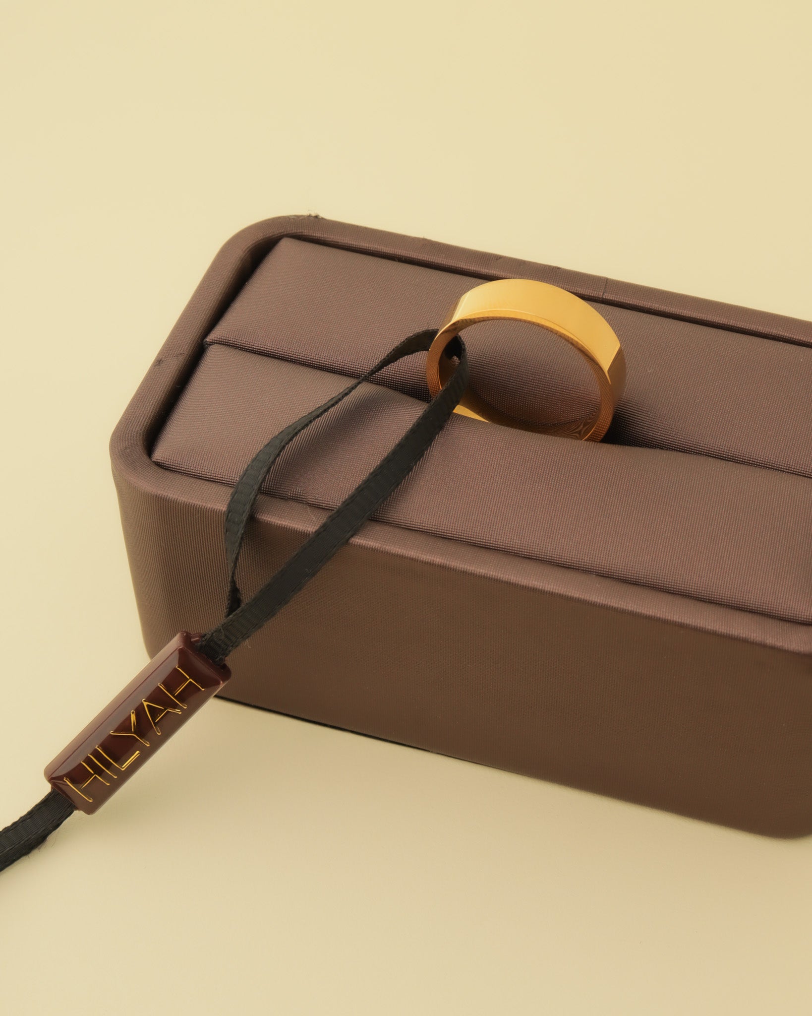 Aureum Signet Ring