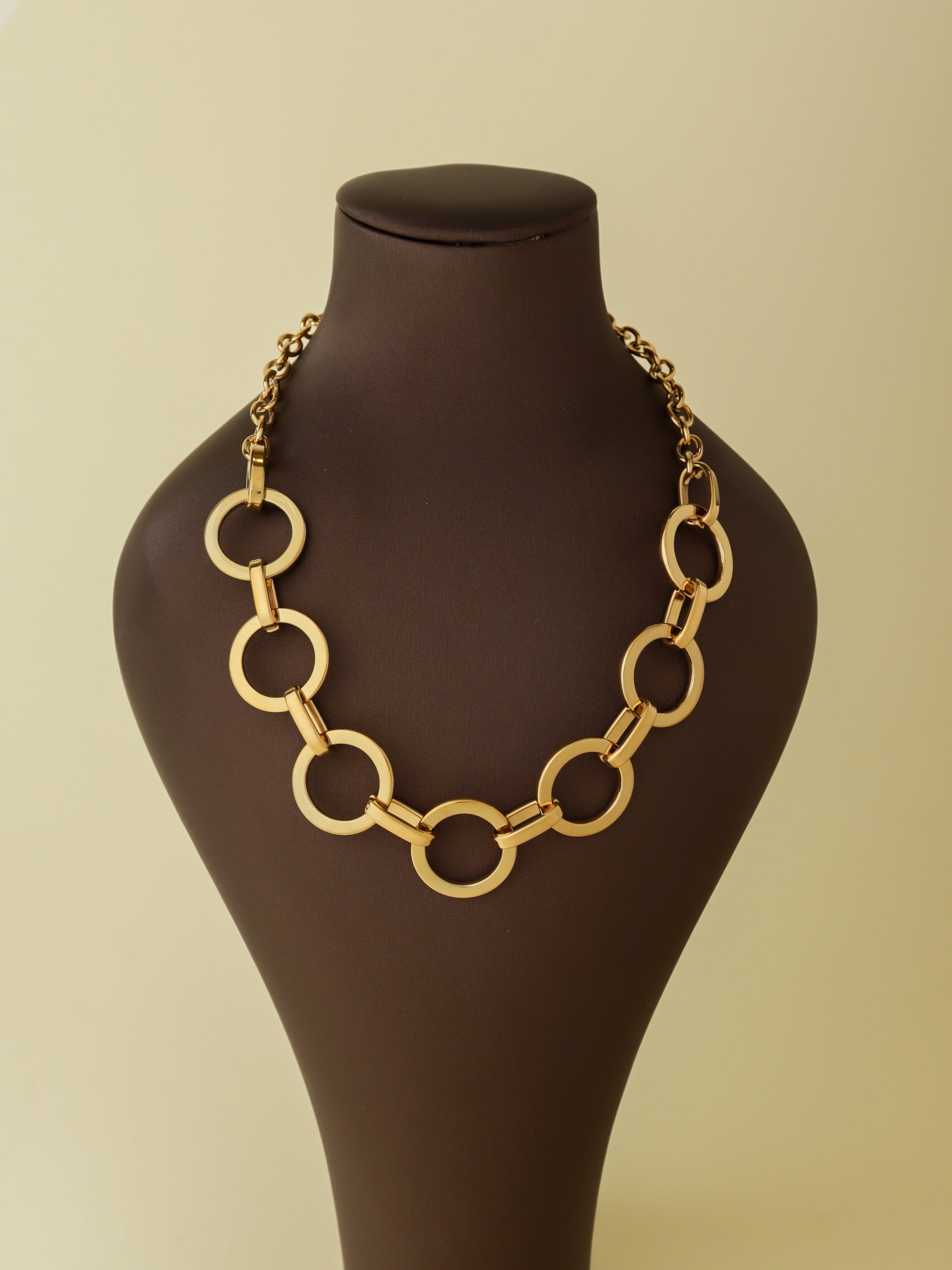Modern Circle Link Necklace