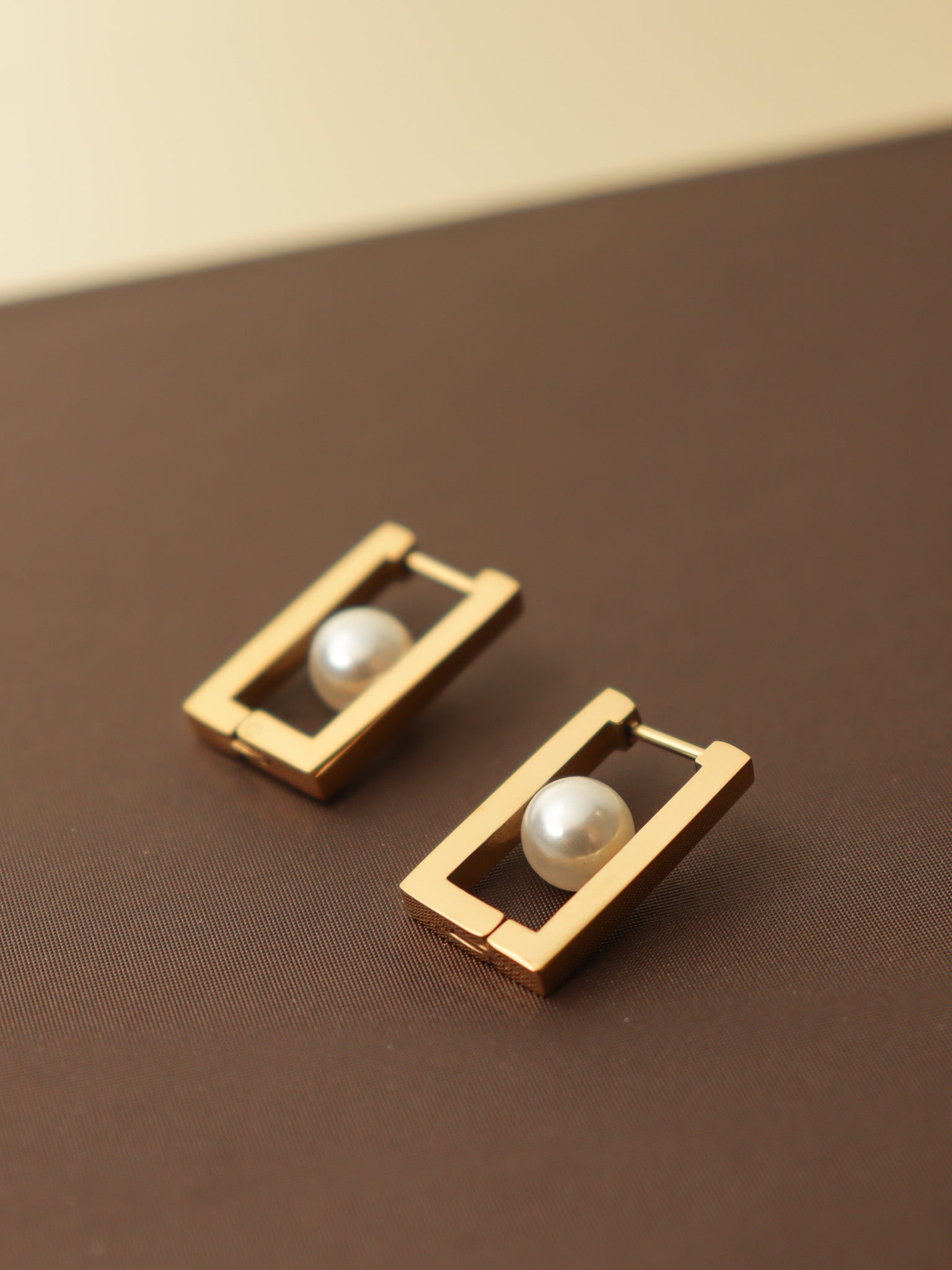 Aurelia Frame Earrings